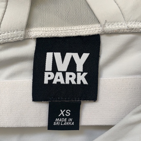 Ivy Park Criss cross mesh back Tank - Picture 7 of 8